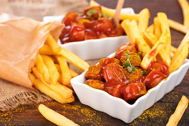 Foodtruck Eventservice - Currywurst & Pommes