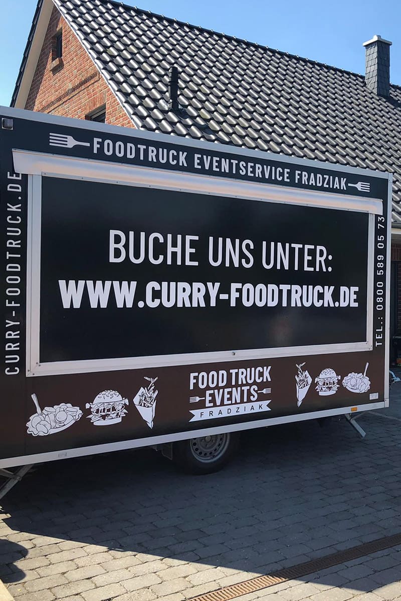 Curry Foodtruck buchen